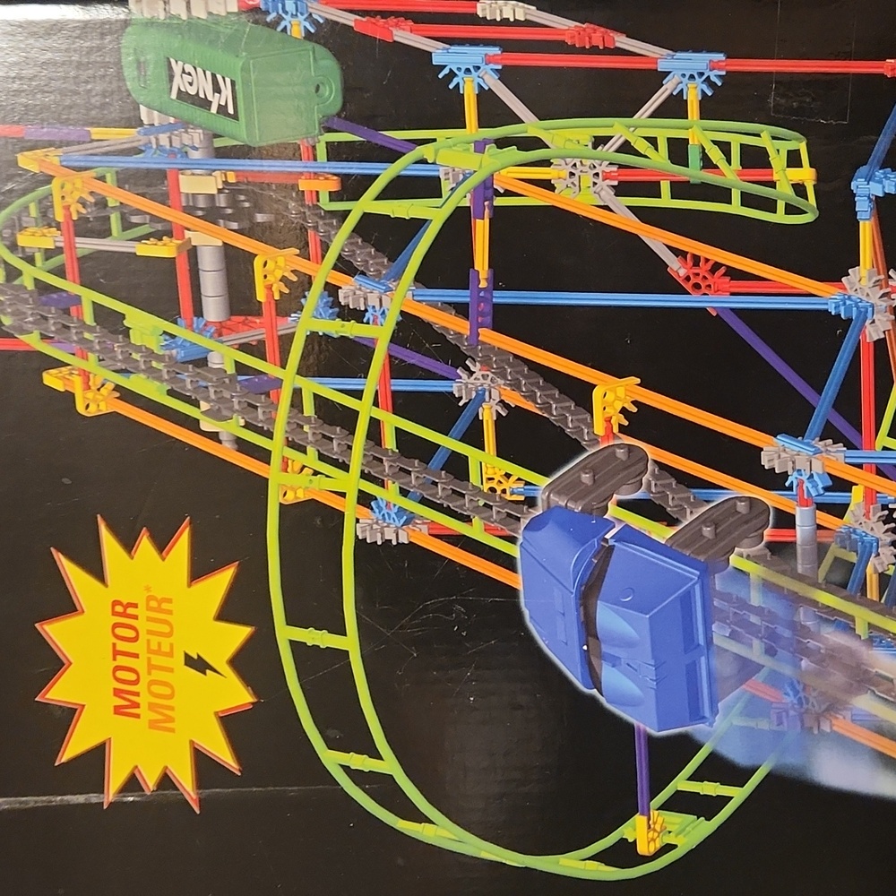 Super Cyclone Coaster Building Set - Multicolor 2.7".82m 675 Pc 2×AA - Picture 3 of 6